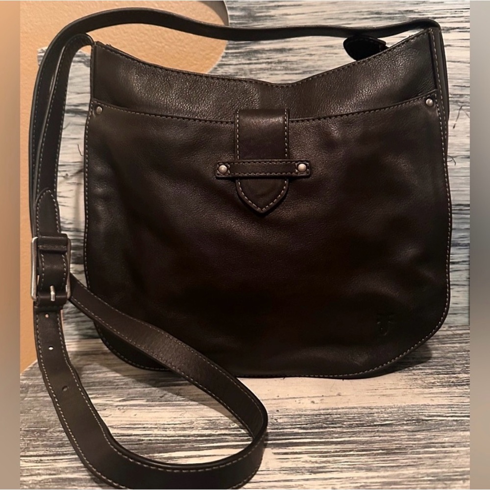 Frye Olivia Leather Large shoulder crossbody bag